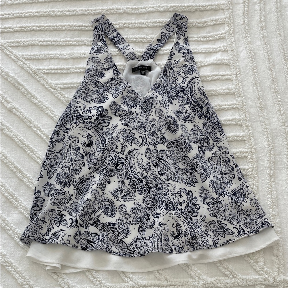 Sleeveless Paisley V-Neck Camisole